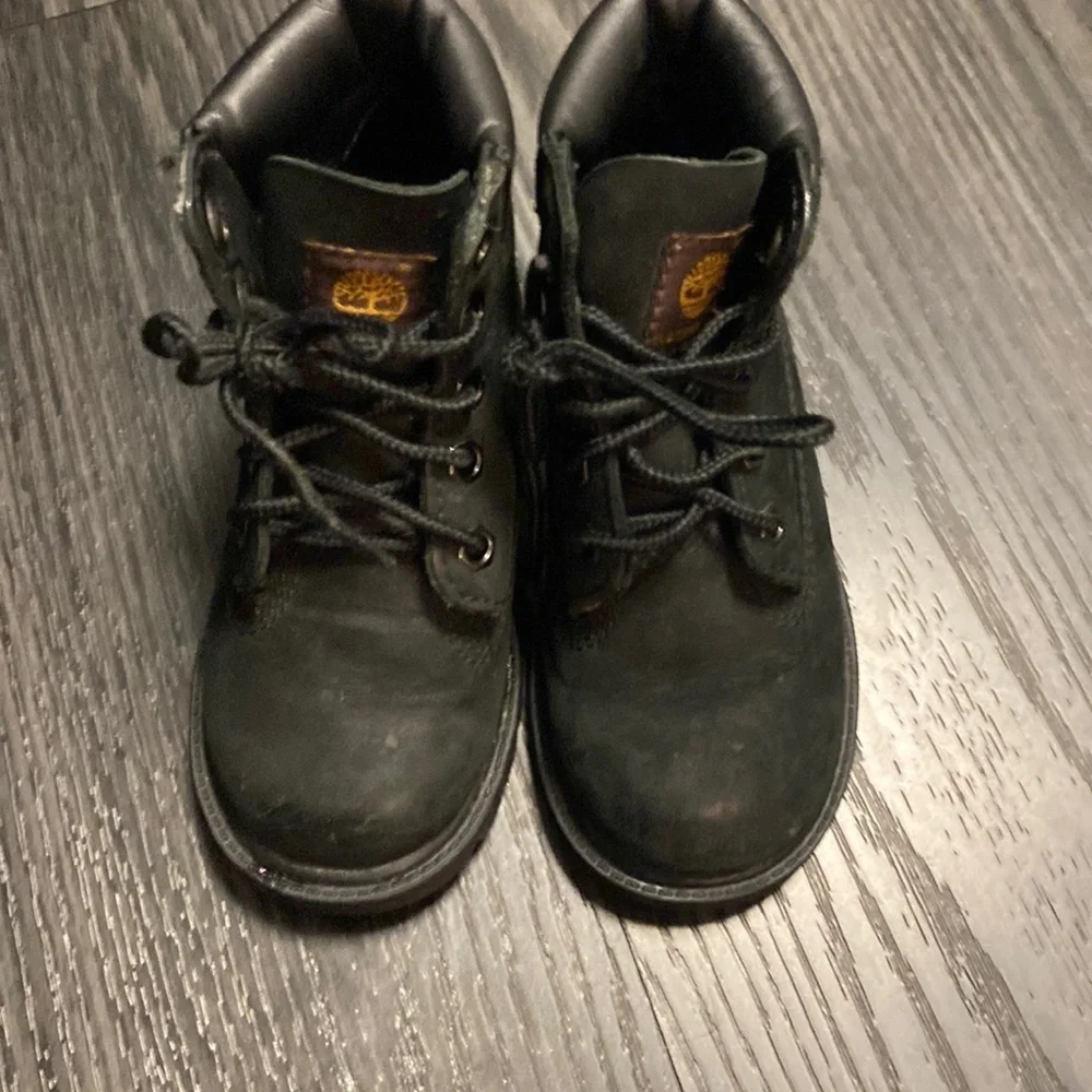 🍍TIMBERLAND 🍍TODDLER BOOTS 🍍SIZE 7🍍